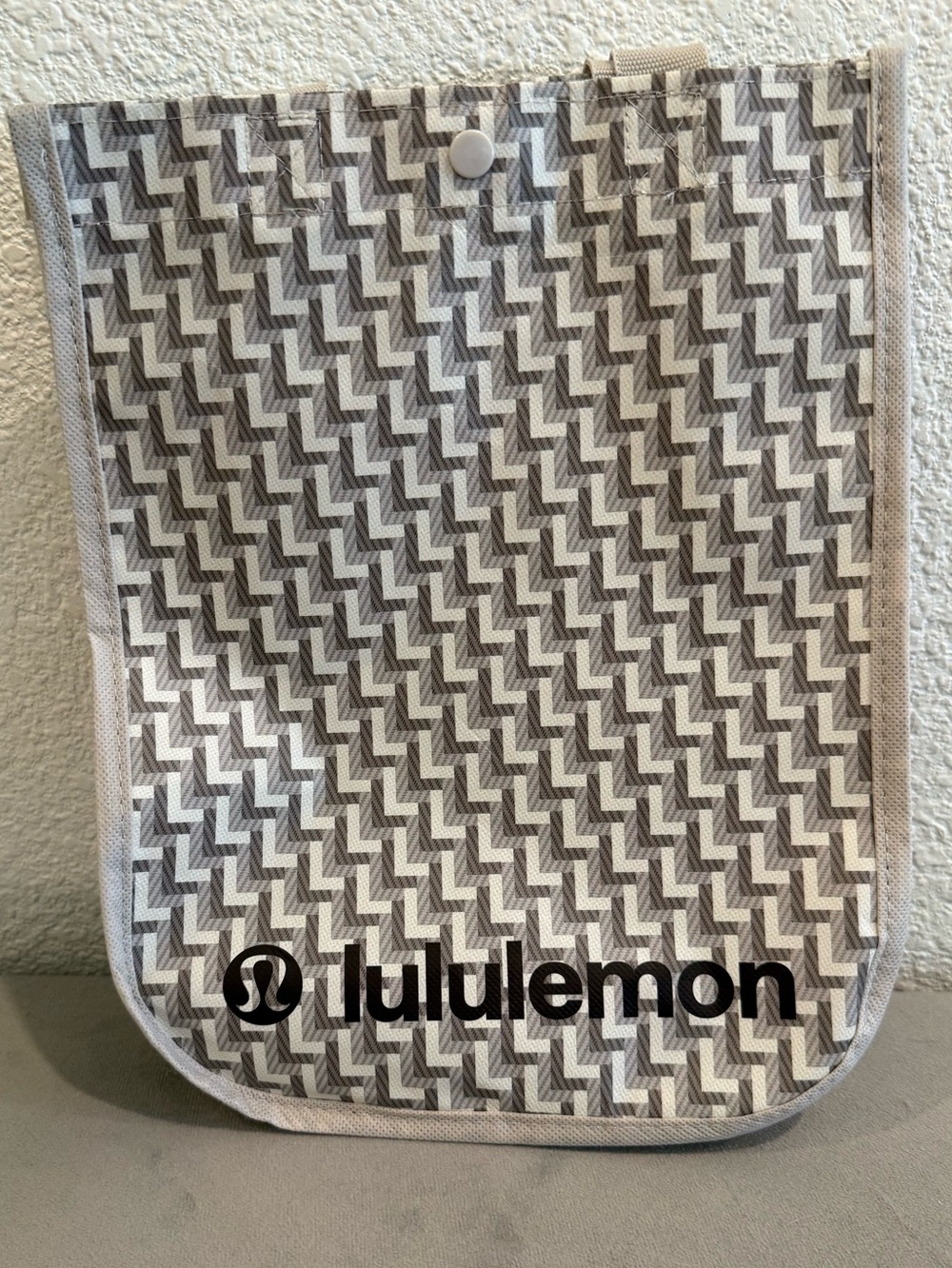 lululemon athletica Beige and Gray Patterned Logo Small Tote Shopping Gift Bag